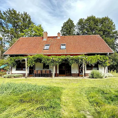 شقة Nature Moosbett